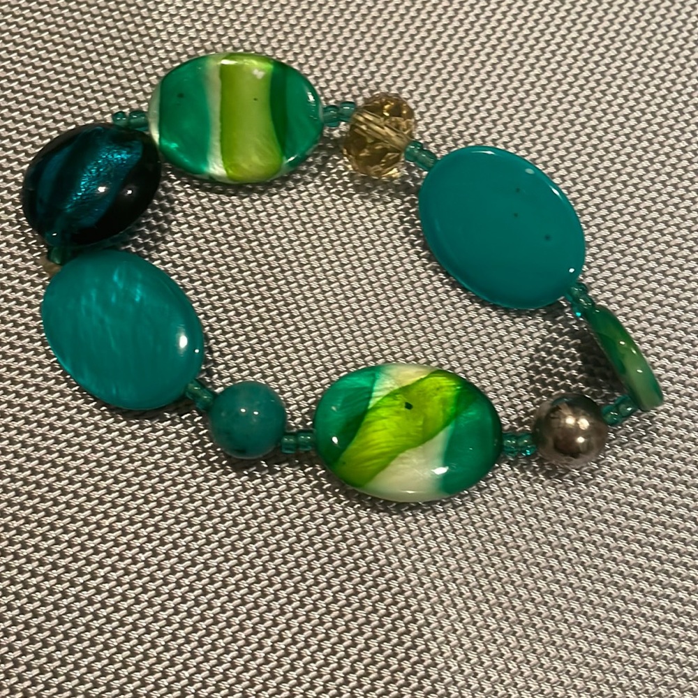 Unique green bracelet
